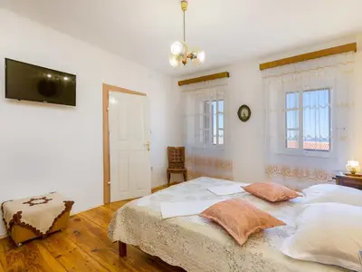 Ferienhaus für 8 Personen (104 m²) in Grizane 7/10