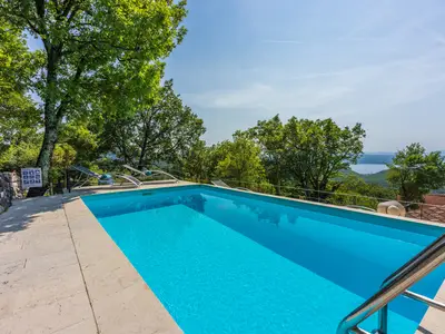 Ferienhaus für 6 Personen (220 m²) in Grizane 6/10