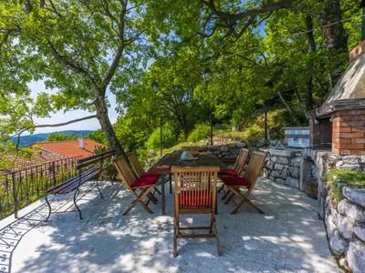 Ferienhaus für 6 Personen (220 m²) in Grizane 9/10
