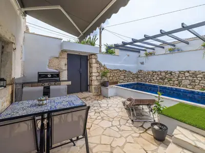 Ferienhaus für 6 Personen (90 m²) in Grizane 2/10