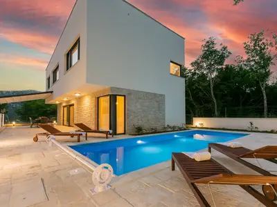 Ferienhaus für 8 Personen (145 m²) in Grizane 10/10