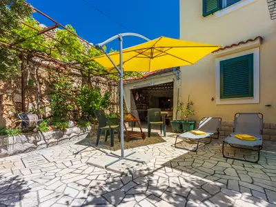 Ferienhaus für 4 Personen (55 m²) in Grizane 8/10