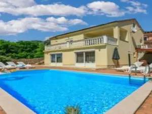 Ferienhaus für 10 Personen (215 m²) in Grizane