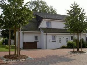 22427973-Ferienhaus-5-Grömitz-300x225-1