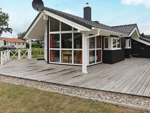 22394829-Ferienhaus-6-Grömitz-300x225-1