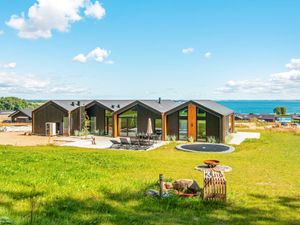 Ferienhaus für 12 Personen (195 m²) in Grønninghoved Strand