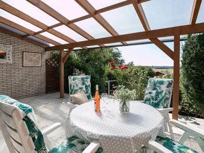 Ferienhaus für 4 Personen (64 m²) in Lenste 3/10