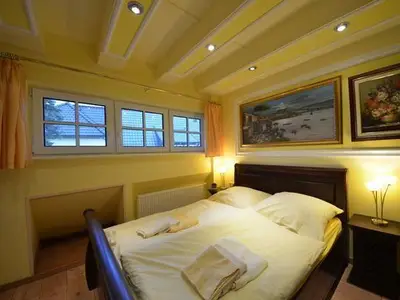 17d "Strandflieder" Schlafzimmer im OG