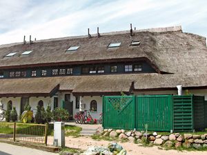 23843033-Ferienhaus-5-Groß Zicker-300x225-3