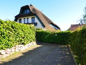 23843033-Ferienhaus-5-Groß Zicker-300x225-5