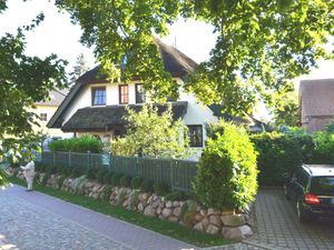 23840868-Ferienhaus-5-Groß Zicker-300x225-2