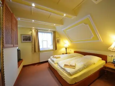 17 B Kirchhaus Schlafzimmer im OG