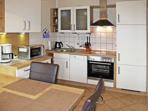 23846192-Ferienhaus-4-Großefehn-300x225-4