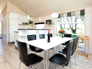 22489205-Ferienhaus-8-Großenbrode-300x225-2