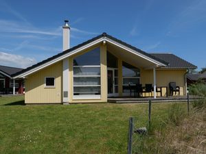 23699369-Ferienhaus-8-Großenbrode-300x225-3