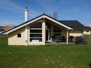 23877384-Ferienhaus-8-Großenbrode-300x225-5