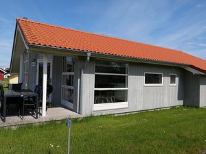 23877338-Ferienhaus-8-Großenbrode-300x225-5