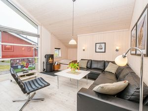 23961364-Ferienhaus-8-Großenbrode-300x225-2