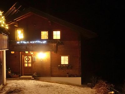 Zu Weihnachten wird unser Haus festlich dekoriert