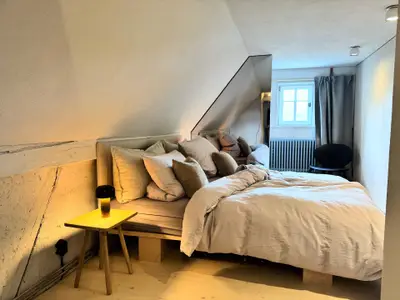 Schlafzimmer 2