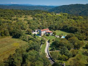 Ferienhaus für 10 Personen (300 m&sup2;) in Grožnjan