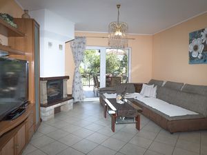 23931452-Ferienhaus-10-Grubine-300x225-2