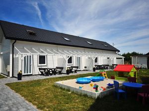 23913542-Ferienhaus-6-Grzybowo-300x225-0