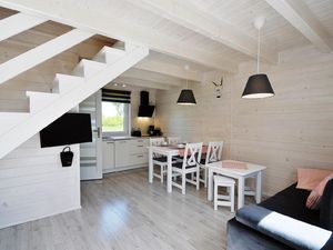 23913542-Ferienhaus-6-Grzybowo-300x225-2