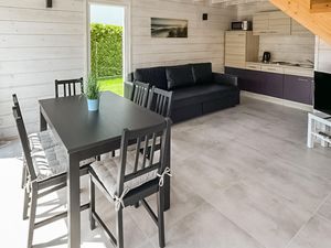 23767115-Ferienhaus-6-Grzybowo-300x225-3