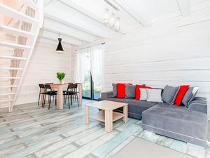 23939184-Ferienhaus-7-Grzybowo-300x225-1