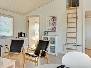 22397575-Ferienhaus-6-Gudhjem-300x225-5