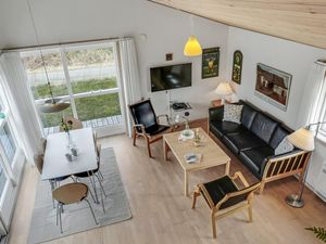 23752089-Ferienhaus-6-Gudhjem-300x225-5