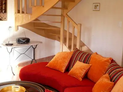 Treppe mit Schutzgittern für kleine Kinder