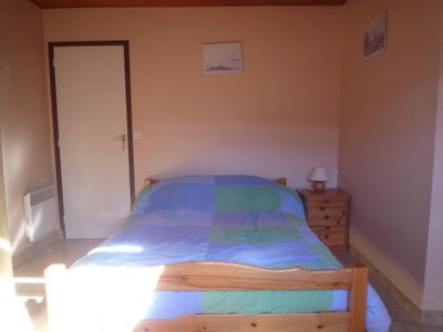 Schlafzimmer 1