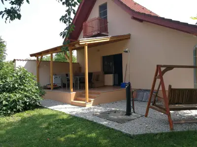 Ferienhaus für 6 Personen (42 m²) in Gyenesdiás 2/10