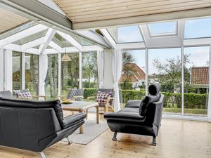 23822618-Ferienhaus-10-Haarby-300x225-3