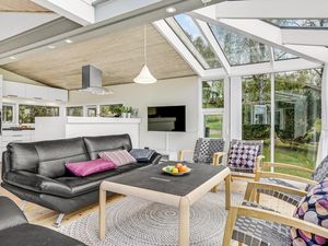 23822618-Ferienhaus-10-Haarby-300x225-4