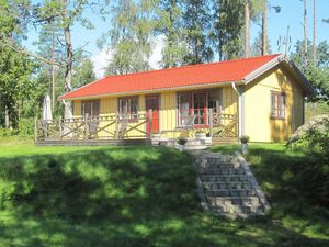 22394685-Ferienhaus-4-Håcksvik-300x225-1