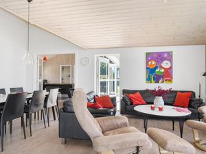 24038270-Ferienhaus-8-Haderslev-300x225-2