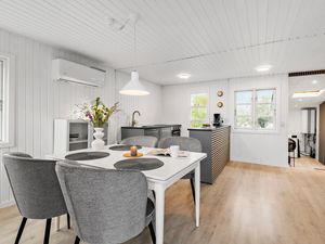 24043704-Ferienhaus-4-Haderslev-300x225-4