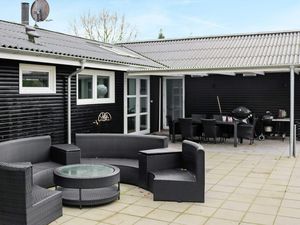 23308750-Ferienhaus-10-Hadsund-300x225-1