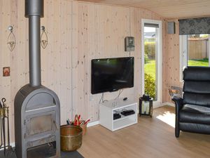 23741392-Ferienhaus-4-Hadsund-300x225-1