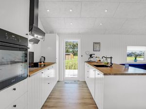 23744064-Ferienhaus-12-Hadsund-300x225-5