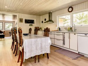 23893353-Ferienhaus-8-Hadsund-300x225-5