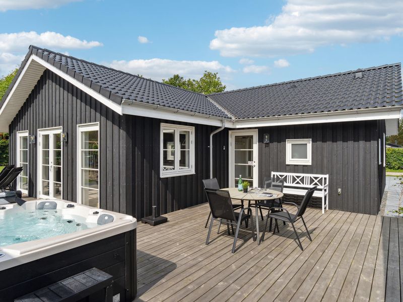 23761502-Ferienhaus-8-Hadsund-800x600-1