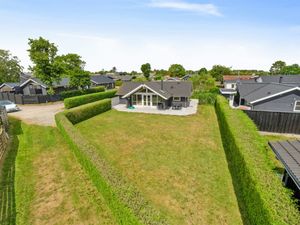 23864216-Ferienhaus-6-Hadsund-300x225-5