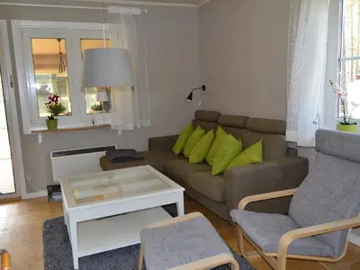 Wintergarten - 2 x 3er-Sofas, Sessel und Kaminofen