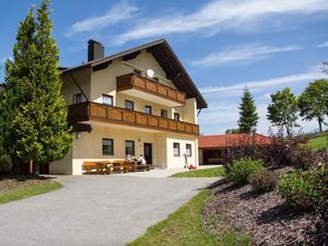 24044369-Ferienhaus-60-Haidmühle-300x225-2