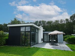 23987571-Ferienhaus-6-Halfweg-300x225-0