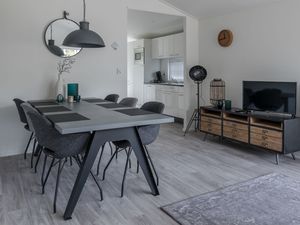 23987572-Ferienhaus-6-Halfweg-300x225-2